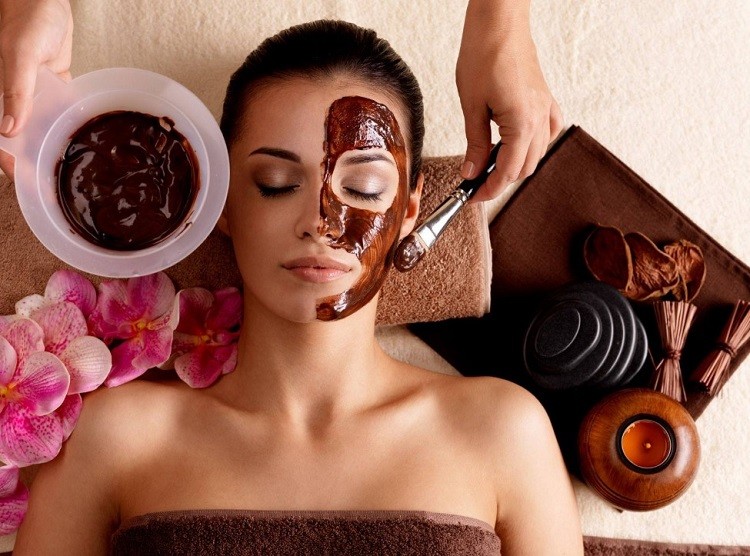 Mặt nạ bã cà phê làm trắng da cách sử dụng cực đơn giản tại nhà