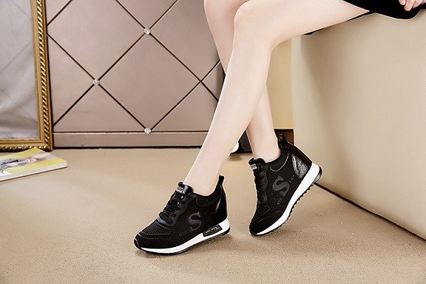 Bật mí cách chọn giày cho người lùn, hack chiều cao cực tốt