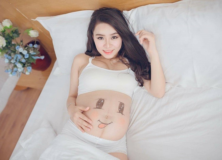 Bà bầu có nên sử dụng son môi không?