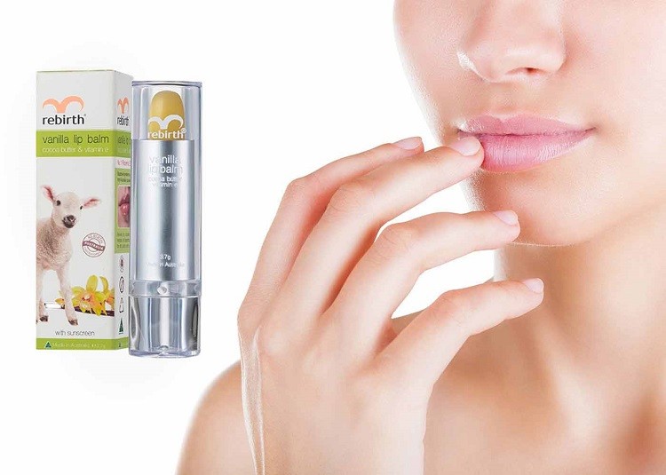 Son dưỡng môi nhau thai cừu Rebirth