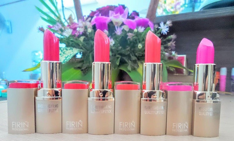Son môi không chì Firin của Nhật