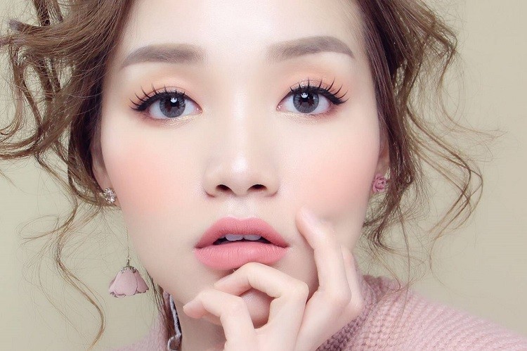 Sử dụng chì màu sáng