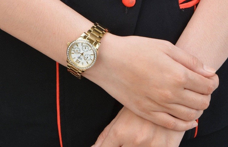 Đồng hồ Citizen ED8092-58D