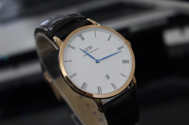 Đồng hồ Daniel Wellington DW00100085
