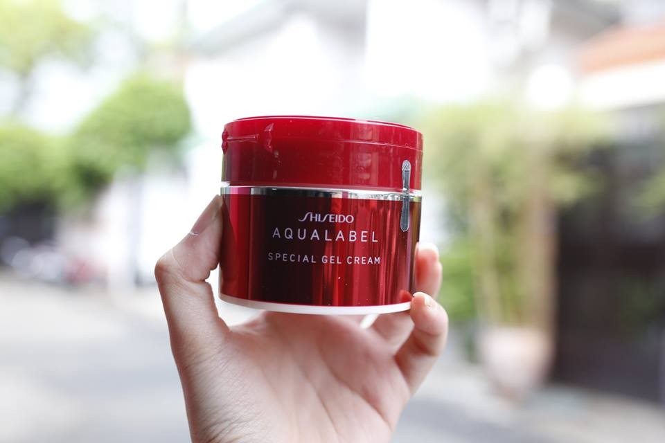 Kem dưỡng ẩm Shiseido Aqualabel đỏ