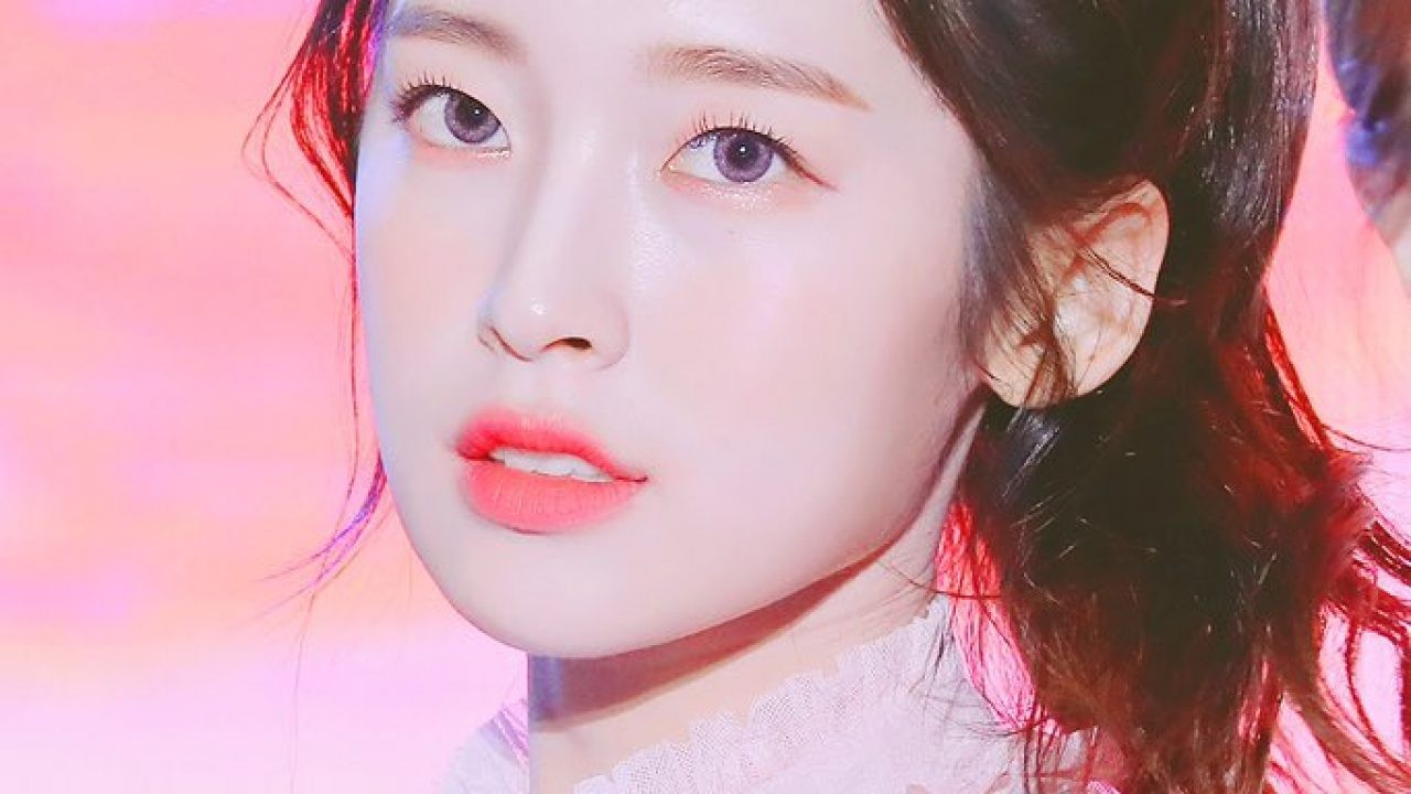 Người có đôi mắt 1 mí, mí lót hoặc sụp mí có thể sử dụng phương pháp nhấn mí hoặc cắt mí