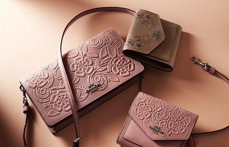 Một chiếc túi xách có đắt hay không chủ yếu phụ thuộc vào chất liệu các thương hiệu túi xách bình dân, các hãng túi xách hàng hiệu bình dân, các hãng túi xách bình dân, thương hiệu túi xách bình dân, túi xách bình dân, túi hiệu bình dân, túi xách hàng hiệu giá bình dân, nên mua túi xách hãng nào, túi xách hàng hiệu giá trung bình, những thương hiệu túi xách bình dân, hãng túi xách giá bình dân, các hãng túi xách giá bình dân, những hãng túi bình dân, các thương hiệu túi xách bình dân việt nam, thương hiệu túi xách bình dân việt nam, thương hiệu túi xách giá bình dân, các thương hiệu túi xách giá bình dân, thương hiệu túi xách bình dân ở việt nam, thương hiệu túi xách bình dân ở mỹ, các thương hiệu túi xách bình dân mỹ, các thương hiệu túi xách bình dân nổi tiếng