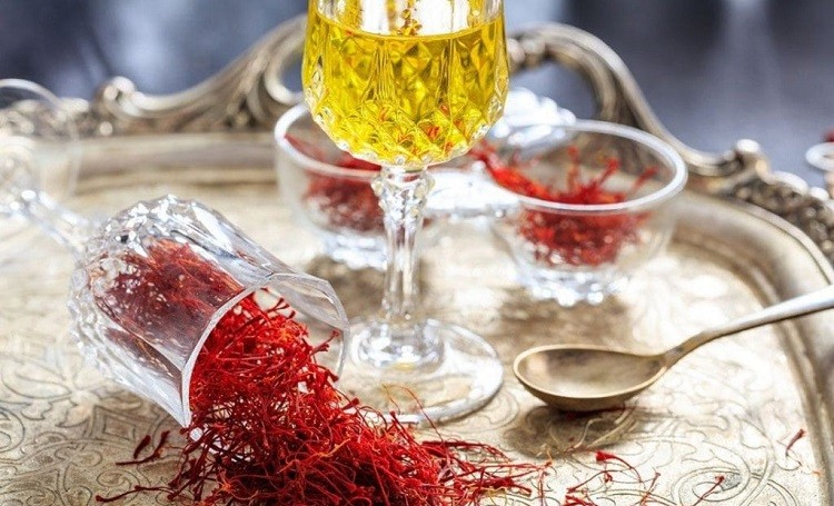 Trà nhụy hoa nghệ tây