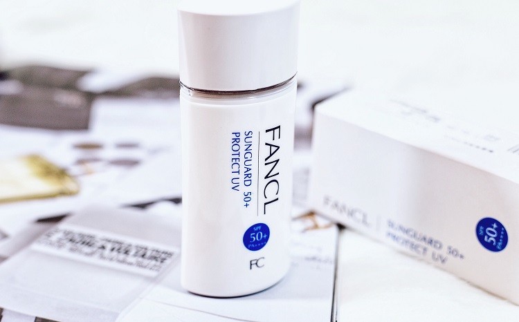 Các loại kem chống nắng cho da nhạy cảm tốt nhất hiện nay kem chống nắng cho da nhạy cảm, kem chống nắng cho da nhạy cảm giá rẻ, kem chống nắng cho da nhạy cảm giá bình dân, kem chống nắng cho da nhạy cảm tốt nhất hiện nay, kem chống nắng cho da nhạy cảm mụn