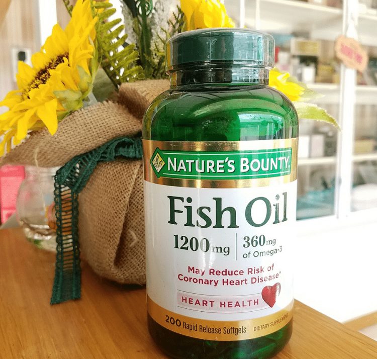 dầu cá có tốt cho da, uống dầu cá có tốt cho da không, dầu cá có tác dụng gì cho da, dầu cá có tốt cho da không