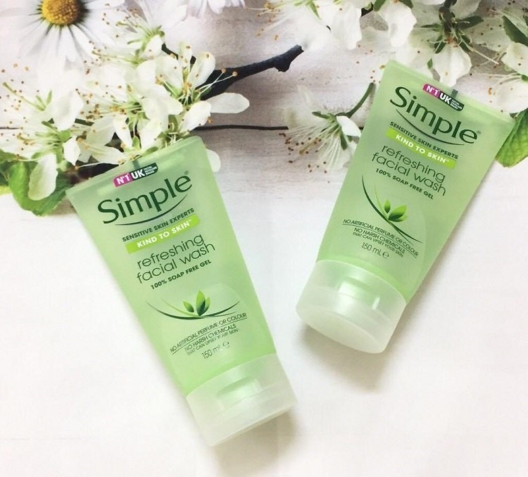 Những loại sữa rửa mặt cho da dầu mụn tuổi dậy thì sữa rửa mặt cho da dầu mụn tuổi dậy thì, sữa rửa mặt dành cho da mụn tuổi dậy thì, sữa rửa mặt tốt cho da mụn tuổi dậy thì, sữa rửa mặt cho da mụn dậy thì, sữa rửa mặt cho da mụn ở tuổi dậy thì