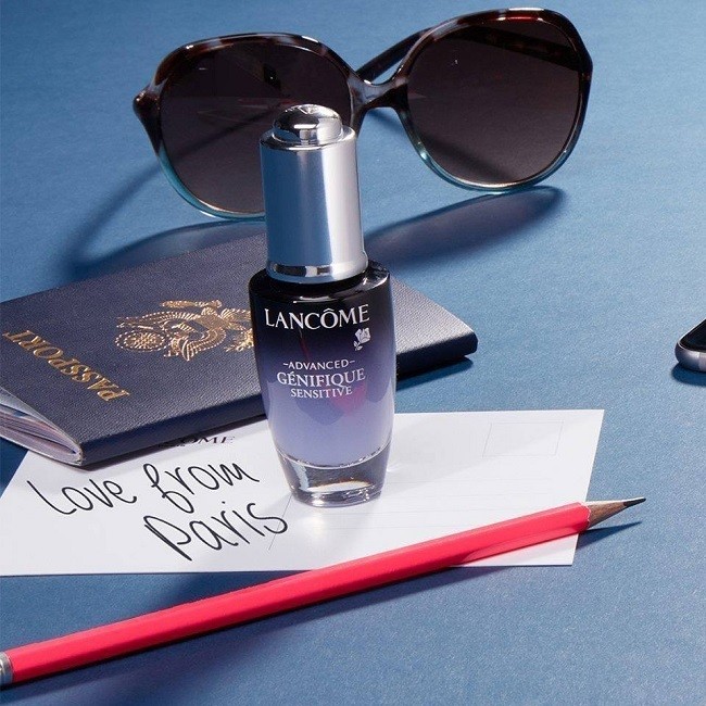 Serum Lancome Genifique Sensitive tăng khả năng phục hồi da